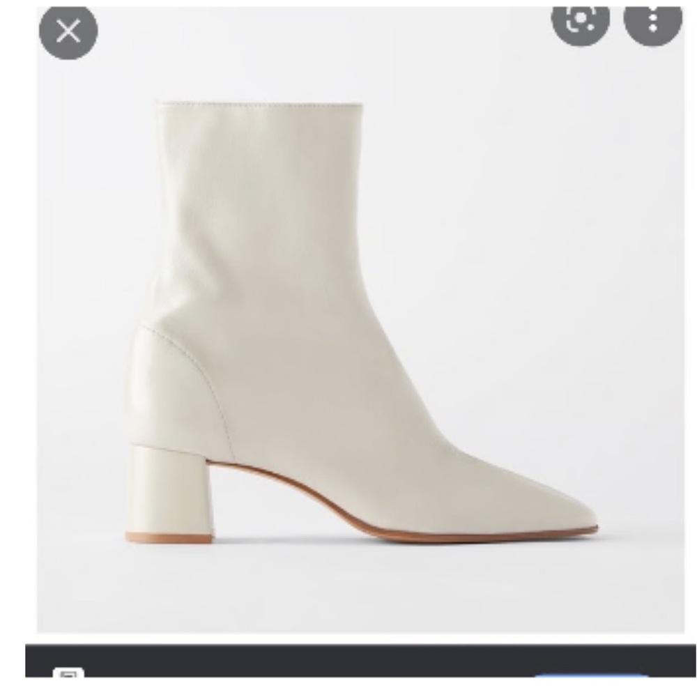 Zara Cream/ off white Heeled Boots